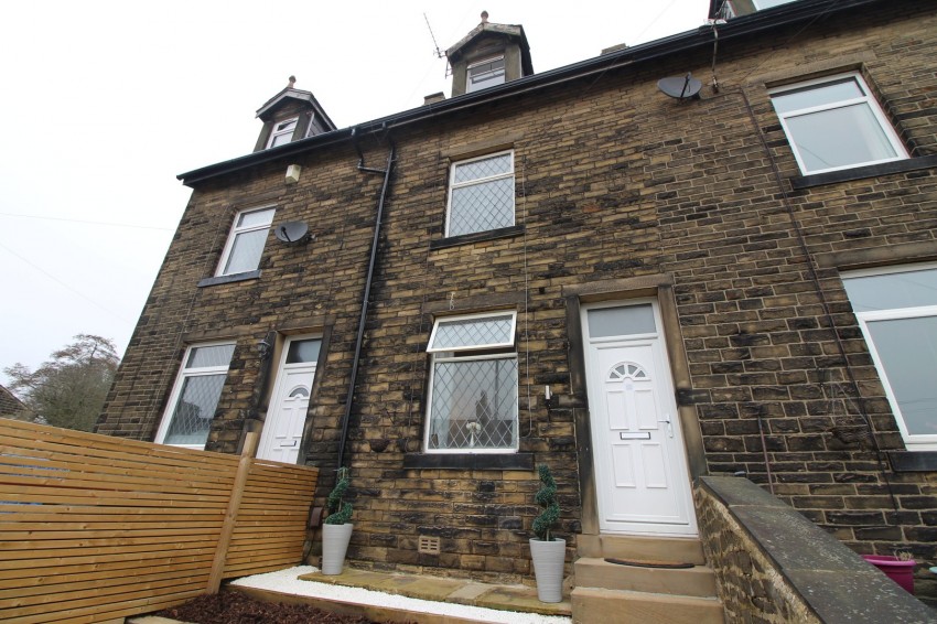 Images for Oakworth, Keighley, West Yorkshire EAID:3030449609 BID:4216801