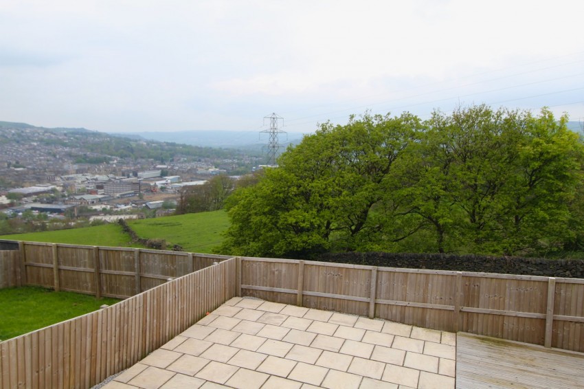 Images for Long Lee, Keighley, West Yorkshire EAID:3030449609 BID:4216801
