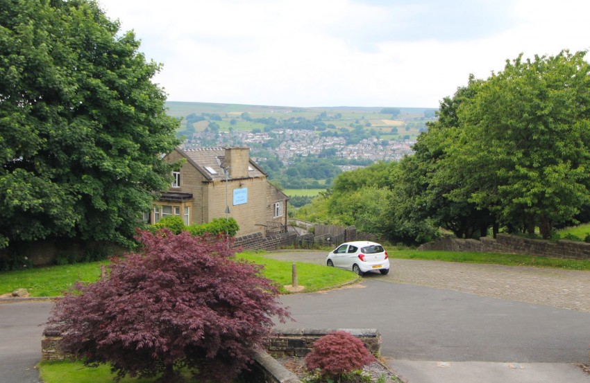 Images for High Spring Road, Keighley, West Yorkshire EAID:3030449609 BID:4216801