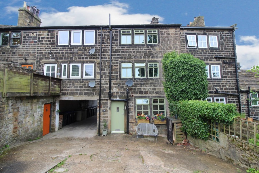 Images for Oakworth, Keighley, West Yorkshire EAID:3030449609 BID:4216801