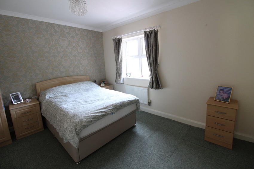 Images for Swan Avenue, Bingley, West Yorkshire EAID:3030449609 BID:4216801