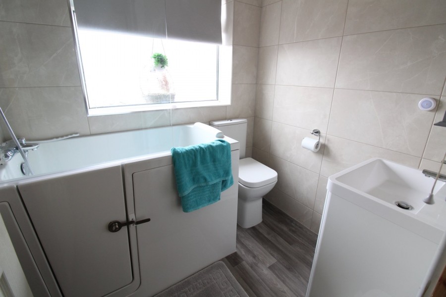 Images for Wheathead Crescent, Keighley, West Yorkshire EAID:3030449609 BID:4216801