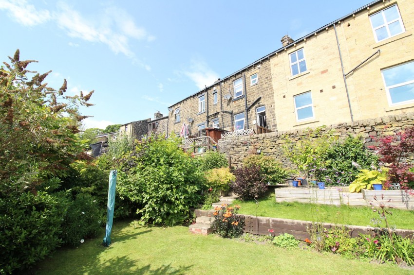 Images for Oakworth, Keighley, West Yorkshire EAID:3030449609 BID:4216801