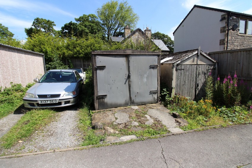 Images for Highfield Lane, Keighley, West Yorkshire EAID:3030449609 BID:4216801