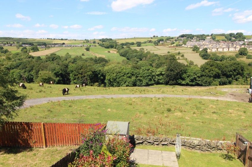 Images for Low Fell Close, Keighley, West Yorkshire EAID:3030449609 BID:4216801