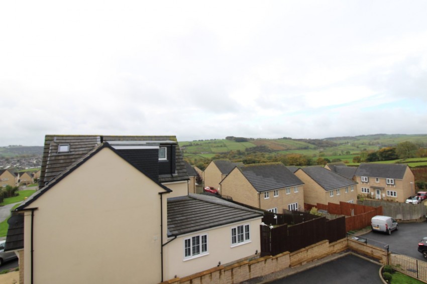 Images for Staincliffe Drive, Keighley, West Yorkshire EAID:3030449609 BID:4216801