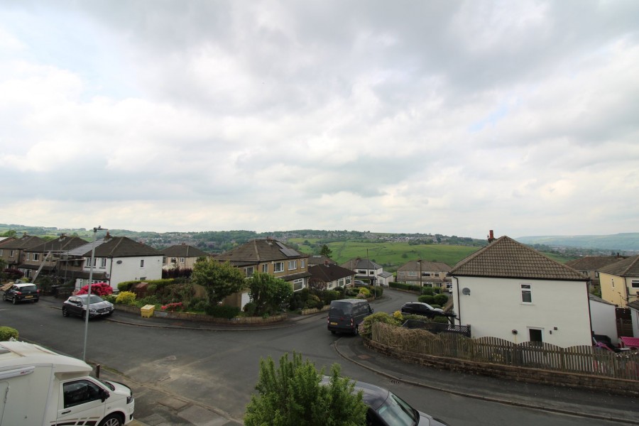 Images for Cross Roads, Keighley, West Yorkshire EAID:3030449609 BID:4216801