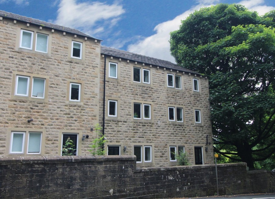 Images for Oakworth, Keighley, West Yorkshire EAID:3030449609 BID:4216801