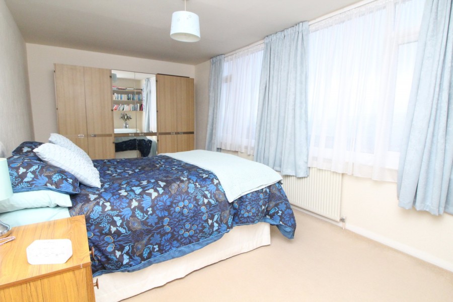 Images for Thwaites Brow, Keighley, West Yorkshire EAID:3030449609 BID:4216801