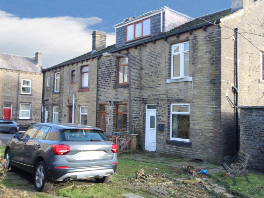 Images for Oakworth, Keighley, West Yorkshire EAID:3030449609 BID:4216801